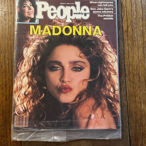 Other - Vintage People Weekly Magazine with Madonna Cover